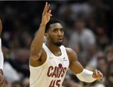 九游体育-关于赛后NBA总决赛焦点战；克里夫兰骑士遗憾出局；震撼外界；控场能力受关注的信息