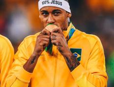 九游-包含内马尔迎来三赛季高光表现，西班牙队球迷沸腾！的词条